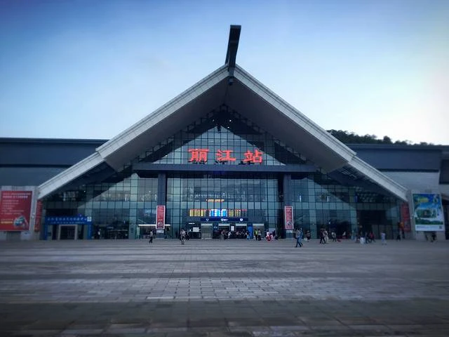 石家庄到丽江物流公司石家庄到丽江物流专线 石家庄到丽江物流公司石家庄到丽江物流专线